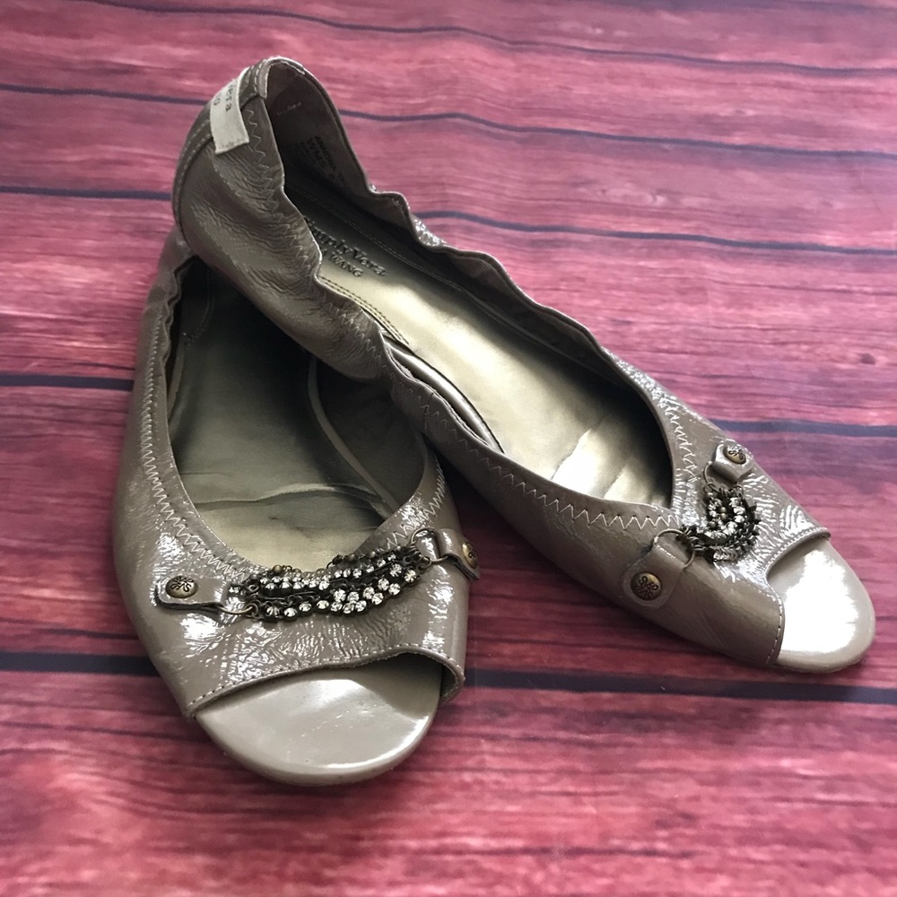 Simply Vera Vera Wang peep toe flats